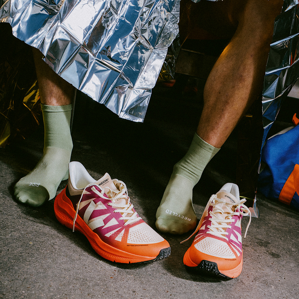 CONDOR 3 ADVANCED ENGINEERED-MESH GRADIENT ORANGE FLUO - Image 5