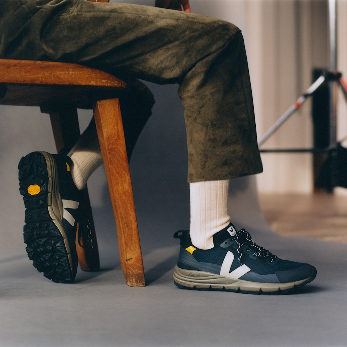 DEKKAN ALVEOMESH BLACK OXFORD GREY TONIC - Image 6
