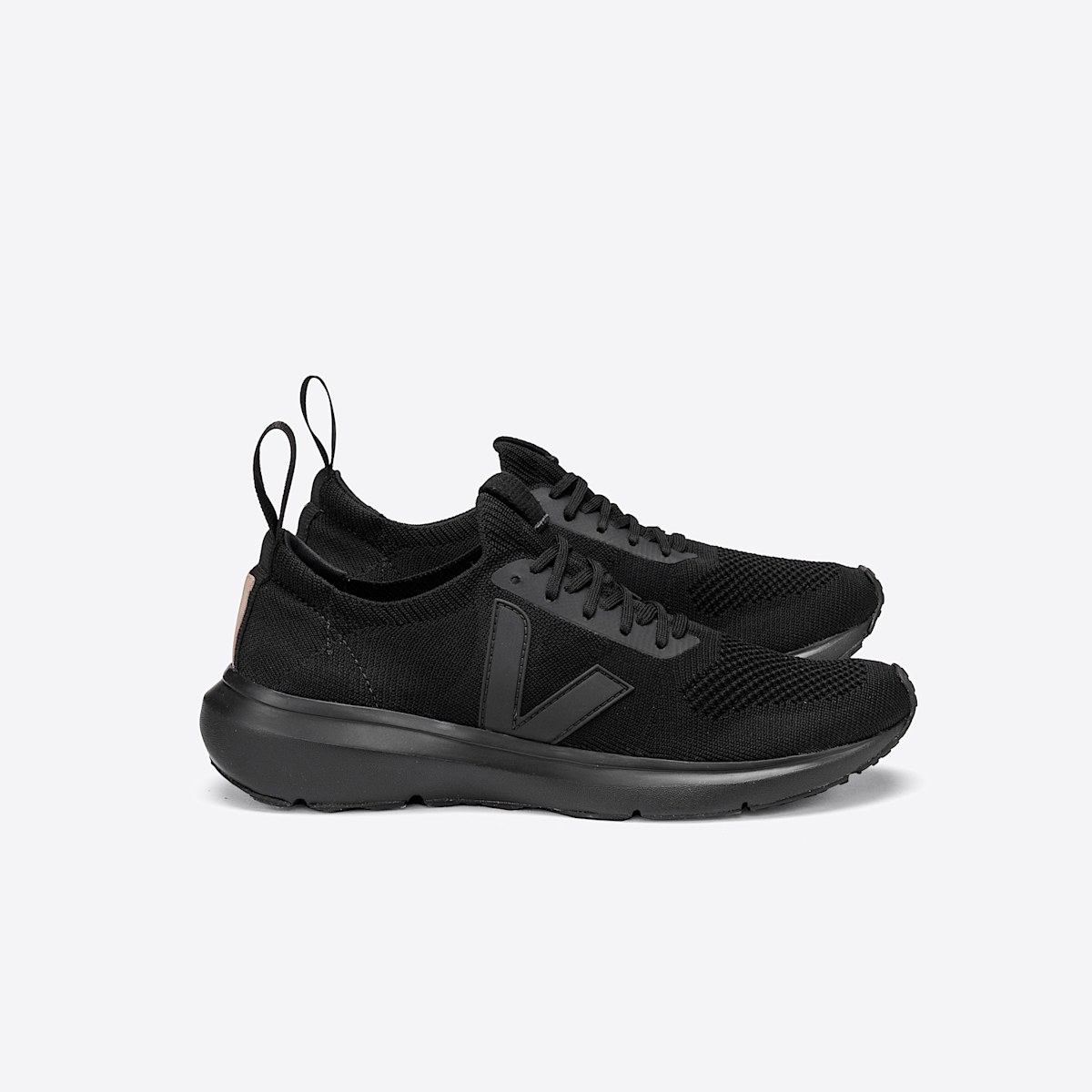 VEJA X RICK OWENS FULL BLACK