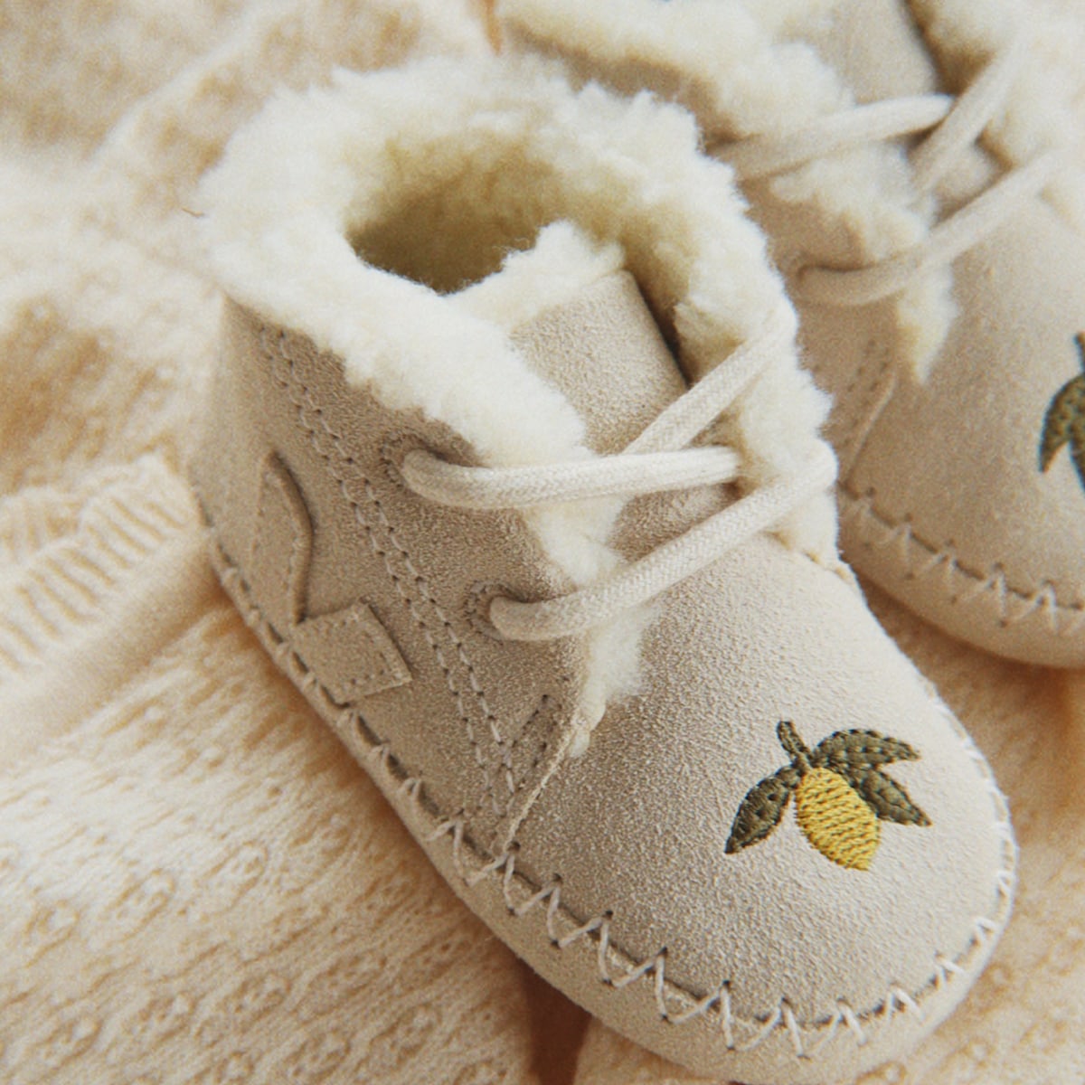 BABY SUEDE VEJA X KONGES SLØJD PIERRE - Image 4