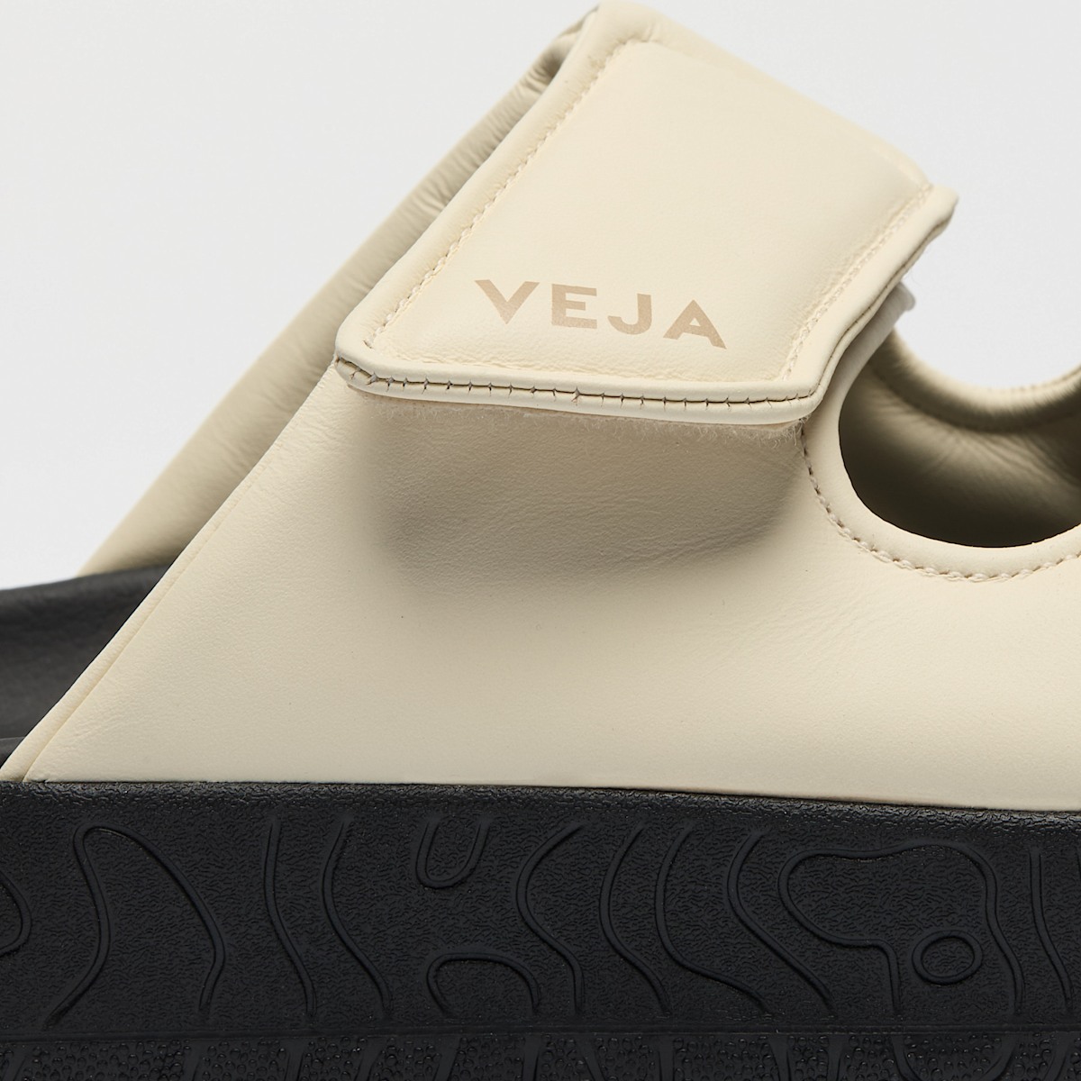 ETNA BOLD LEATHER CASHEW - Image 3