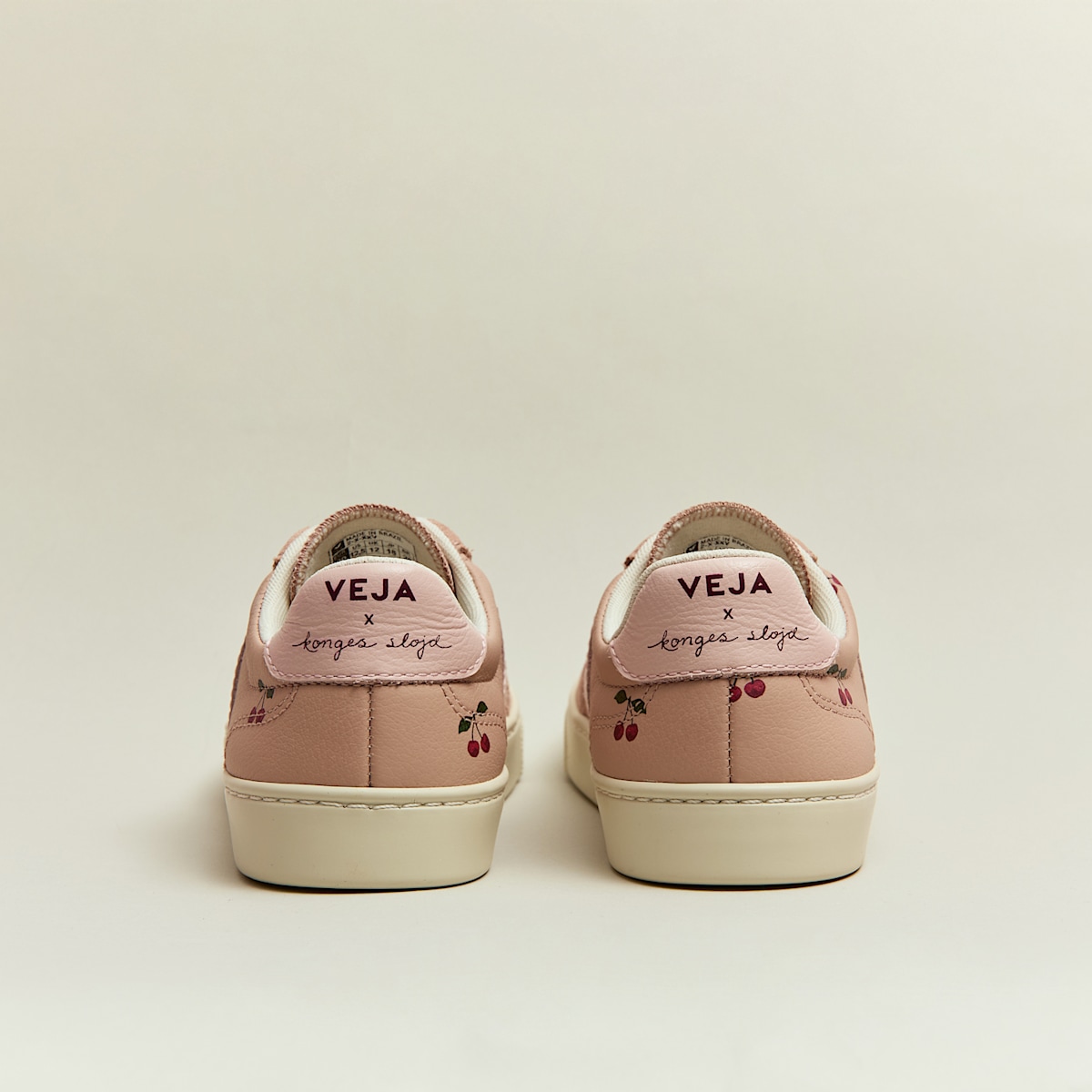 VOLLEY ELASTIC LACES LEATHER VEJA X KONGES SLØJD CHERRY - Image 6