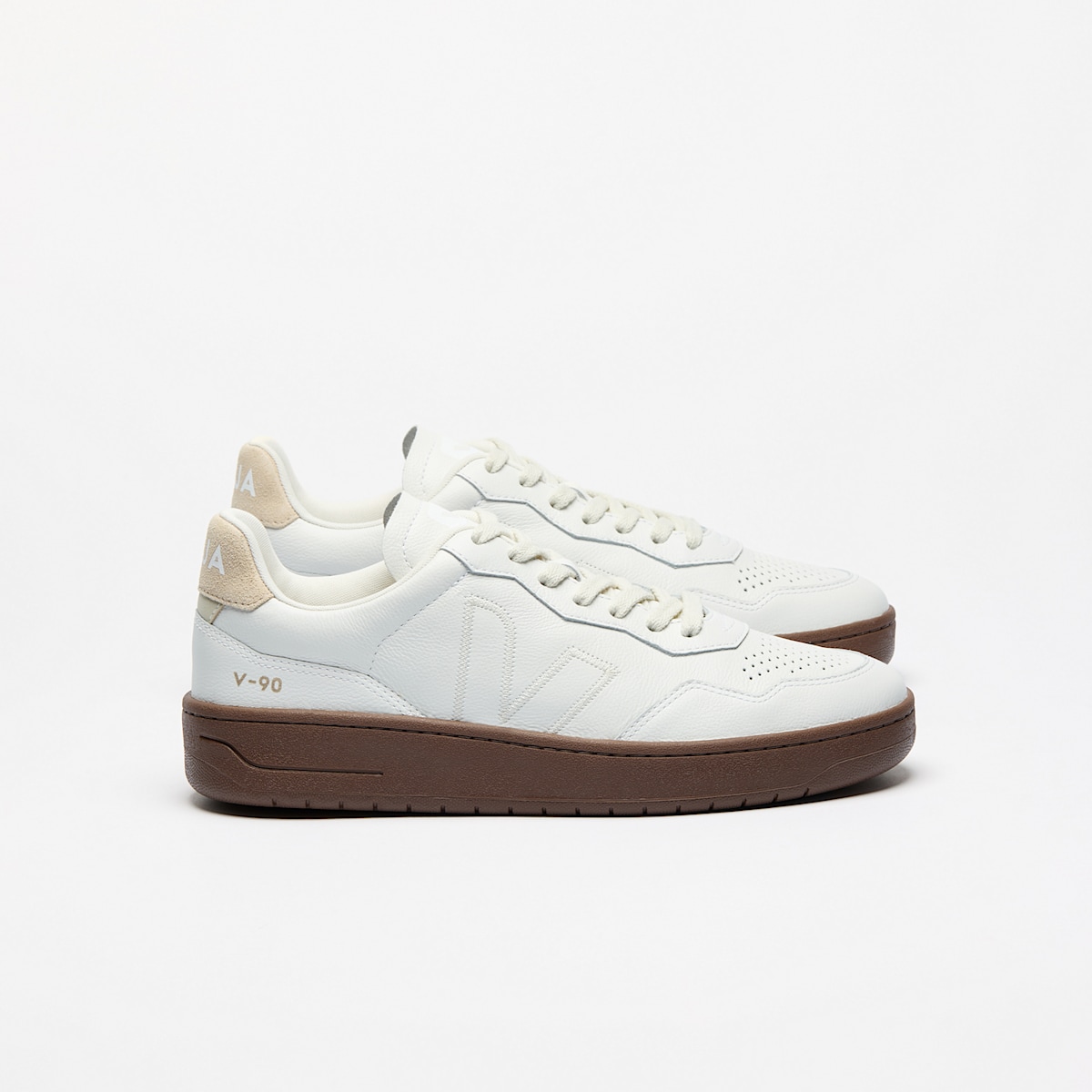 V-90 LEATHER WHITE PIERRE ALMOND
