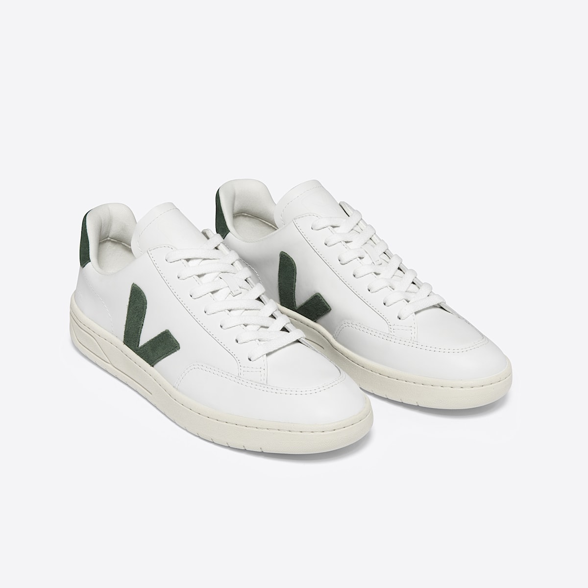 V-12 LEATHER WHITE CYPRUS - Image 2